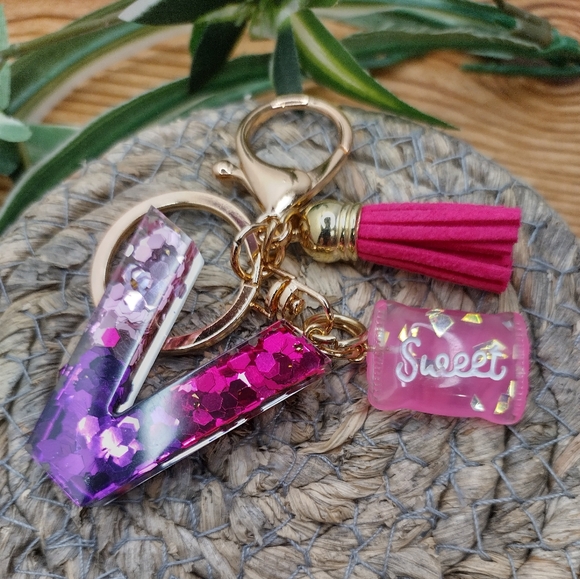 SELOVO Initial  " V" Keychain Purple Letter Alphabet Sweet Bag Charm Key Chain . - Picture 5 of 9